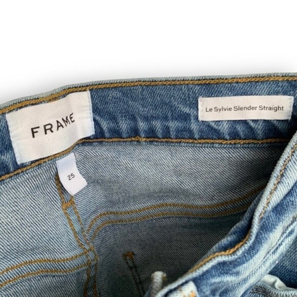 FRAME Straight Leg Jeans - Picture 14 of 15